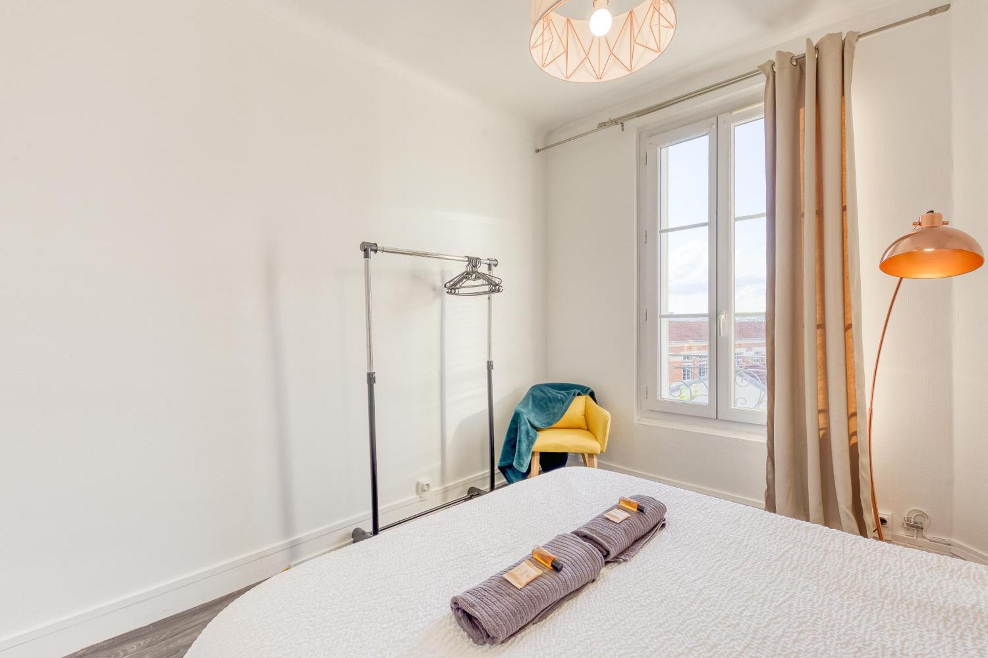 Charmant Appartement Porte De Paris - Vincennes Esterno foto